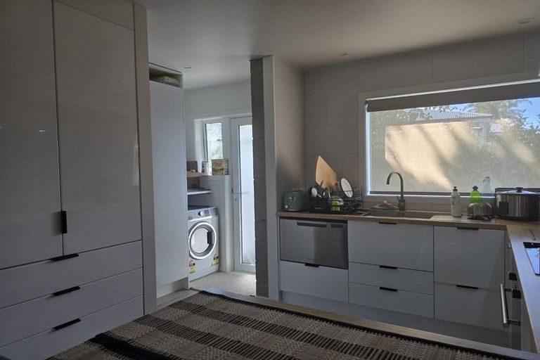 Photo of property in 9/16 Queens Parade, Devonport, Auckland, 0624