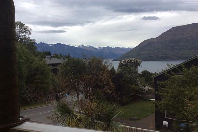 Photo of property in 244b Fernhill Road, Sunshine Bay, Queenstown, 9300