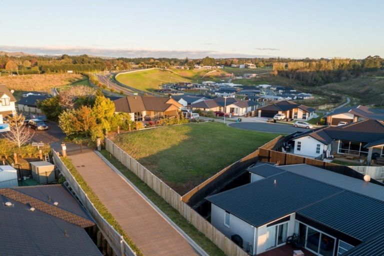 Photo of property in 5 Okataina Street, Pyes Pa, Tauranga, 3112