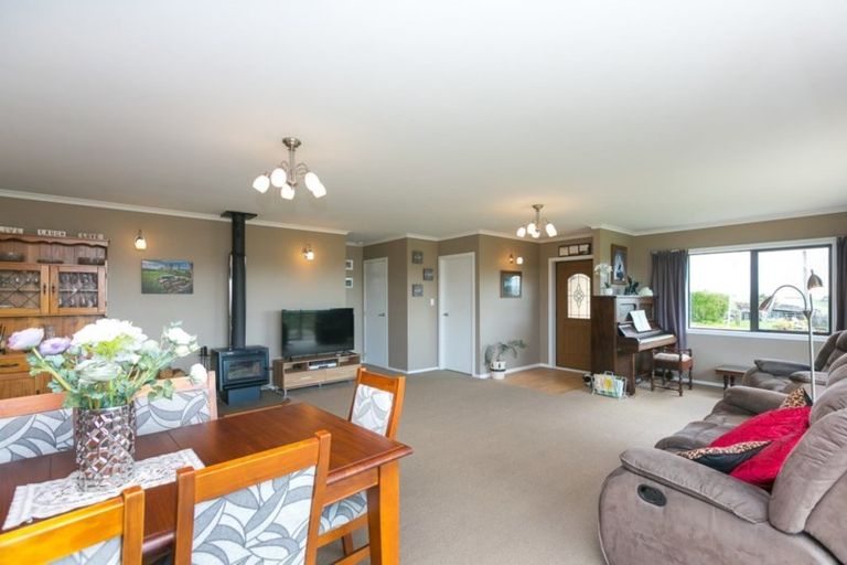 Photo of property in 617a Kaipikari Road, Urenui, 4375