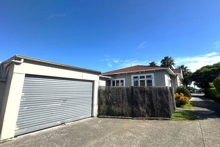 Photo of property in 187 Georges Drive, Napier South, Napier, 4110