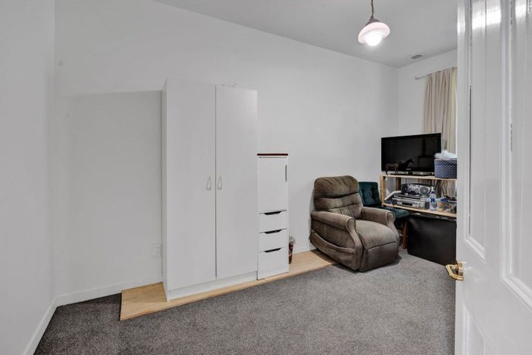 Photo of property in 73 Ngatai Street, Manaia, 4612