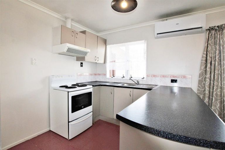 Photo of property in 148 Russell Road, Manurewa, Auckland, 2102