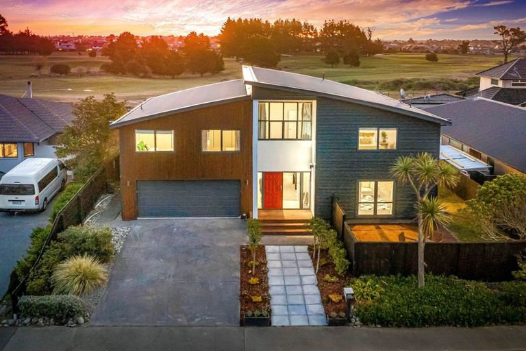 Photo of property in 51 Eastwood Rise, Waimairi Beach, Christchurch, 8083