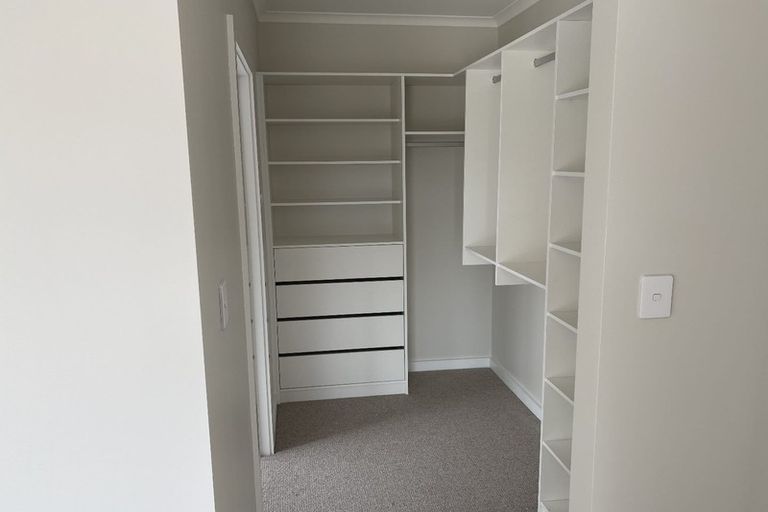 Photo of property in 2 Grove Lane, Omokoroa, 3114