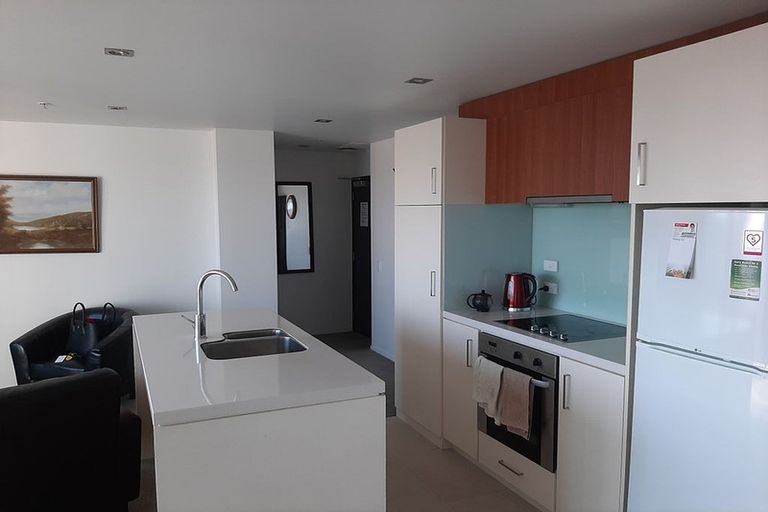 Photo of property in The Docks Apartments, 524/8 Dockside Lane, Auckland Central, Auckland, 1010