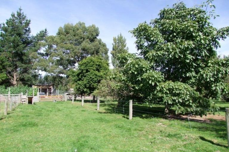 Photo of property in 21 Stewart Road, Milton, 9220