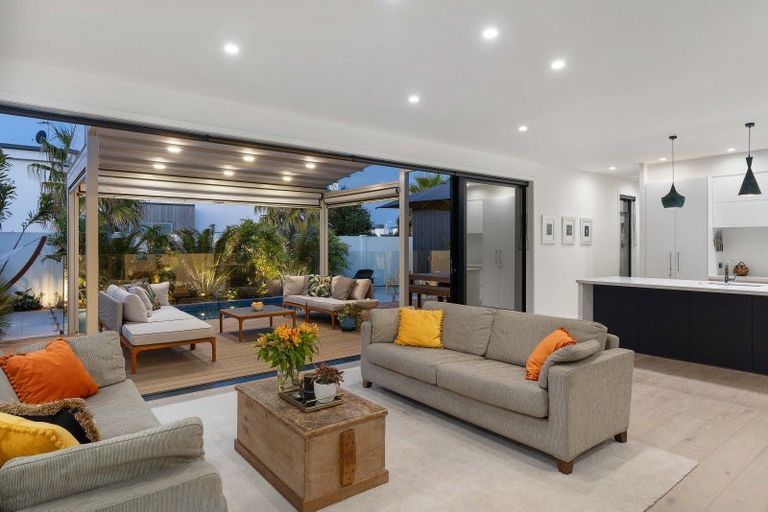 Photo of property in 15 Forstera Way, Papamoa Beach, Papamoa, 3118