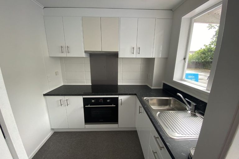 Photo of property in 9/569 High Street, Boulcott, Lower Hutt, 5010