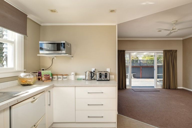 Photo of property in 40 De Lautour Road, Inner Kaiti, Gisborne, 4010