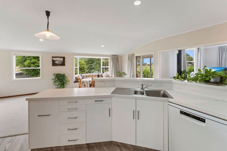 Photo of property in 137 Lord Rutherford Road South, Brightwater, 7022