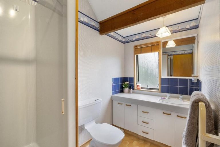 Photo of property in 2/11 Harrods Court, Ilam, Christchurch, 8053