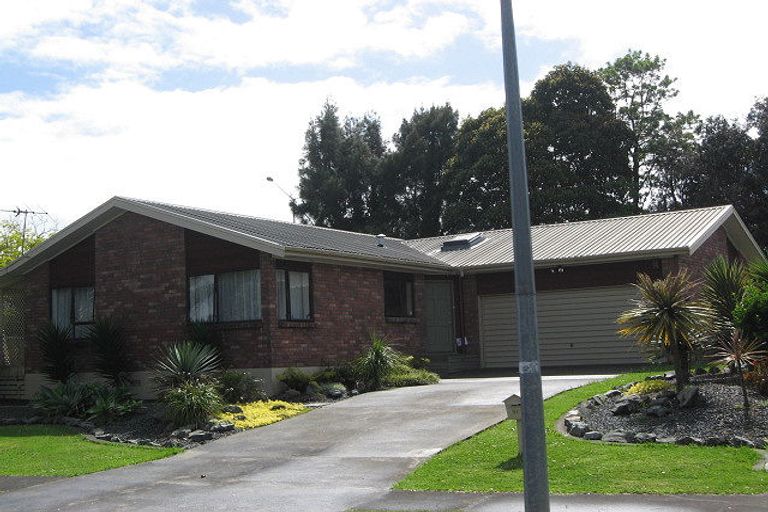 Photo of property in 11 Takanini Road, Takanini, 2112