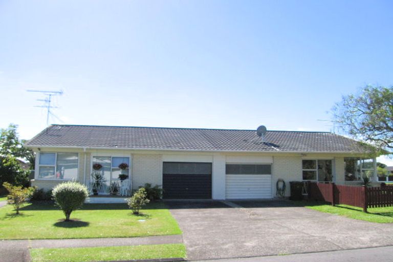 Photo of property in 2/1 Hemsway Place, Sunnyhills, Auckland, 2010