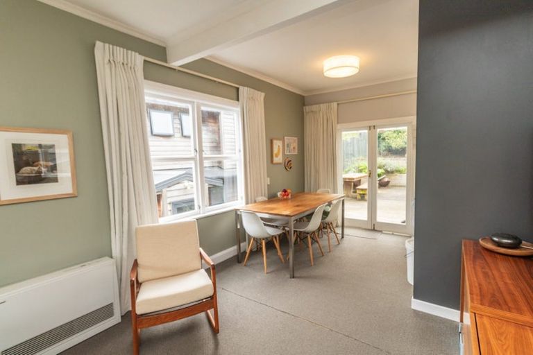 Photo of property in 11 Liardet Street, Vogeltown, Wellington, 6021