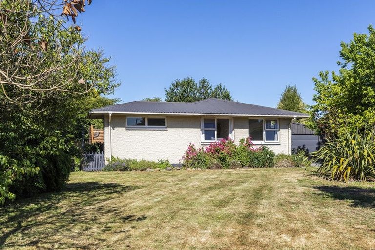 Photo of property in 53 Johns Road, Belfast, Christchurch, 8051