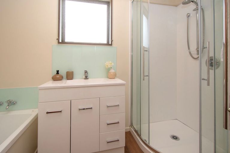 Photo of property in 2/11 Clouston Street, Saint Martins, Christchurch, 8022