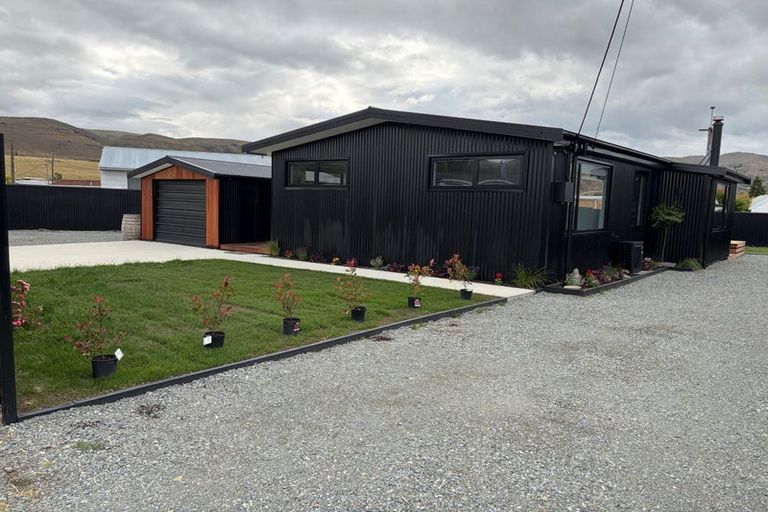 Photo of property in 32 Tasman Road, Otematata, 9412