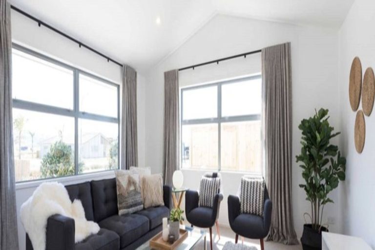 Photo of property in 40 Tutaipatu Avenue, Pegasus, 7612