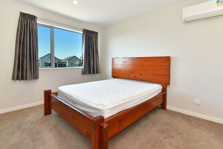 Photo of property in 23 Galbraith Greens, Silverdale, 0932