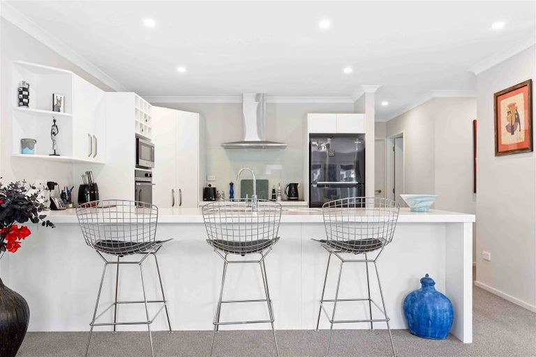 Photo of property in Maltworks Villas, 69/60 Port Hills Road, Heathcote Valley, Christchurch, 8022