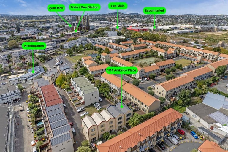 Photo of property in Lakeview Terrace, 1/14 Ambrico Place, New Lynn, Auckland, 0600