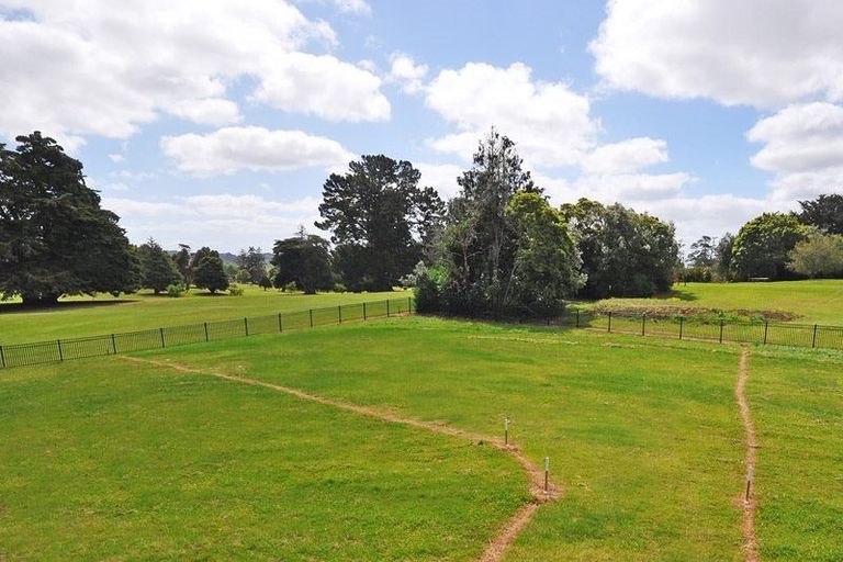 Photo of property in 49 Murray Ward Drive, Te Kauwhata, 3710