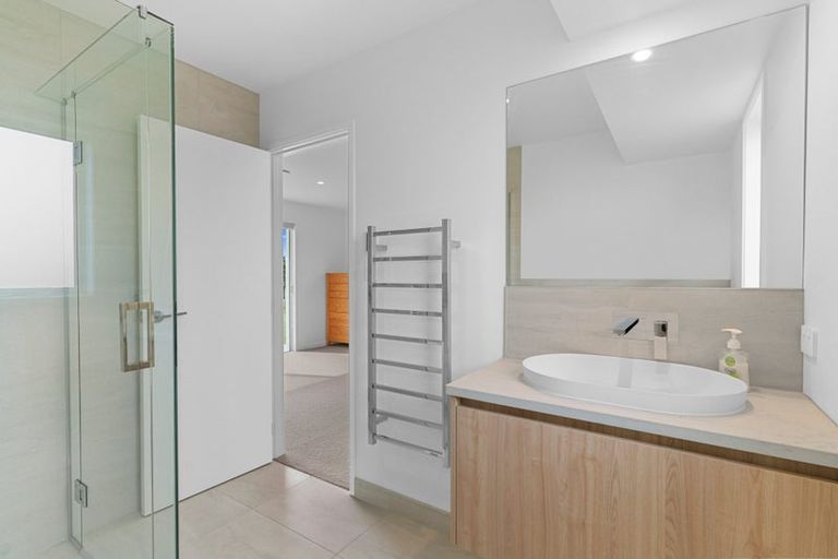 Photo of property in 24 Waterman Drive, Langs Beach, Waipu, 0582