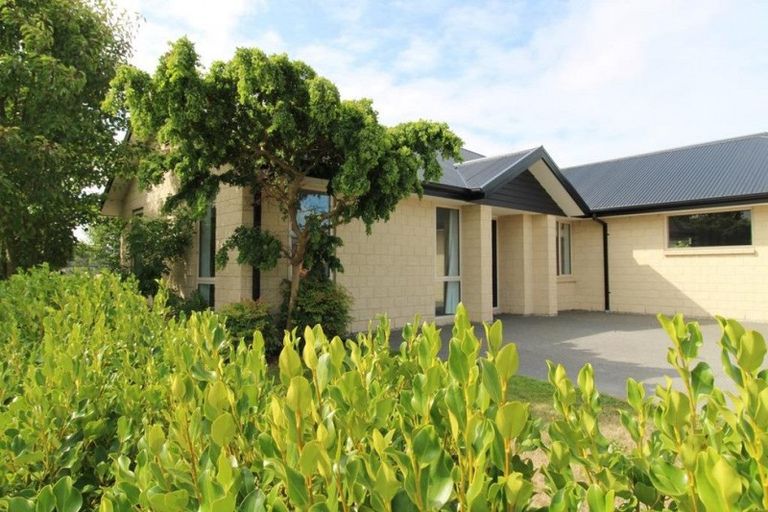 Photo of property in 2 Aroha Street, Pegasus, 7612
