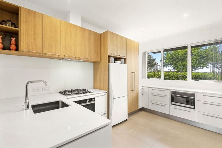 Photo of property in 37 Whenuapai Drive, Whenuapai, Auckland, 0618