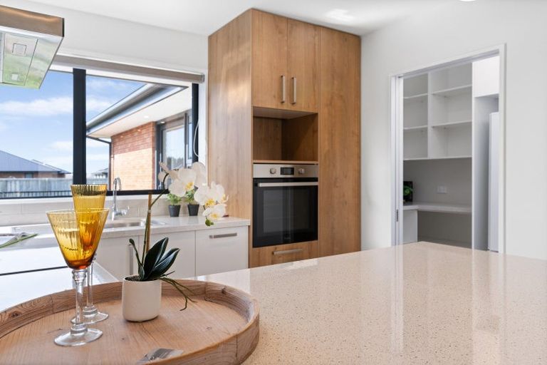 Photo of property in 4 Burke Lane, Amberley, 7410