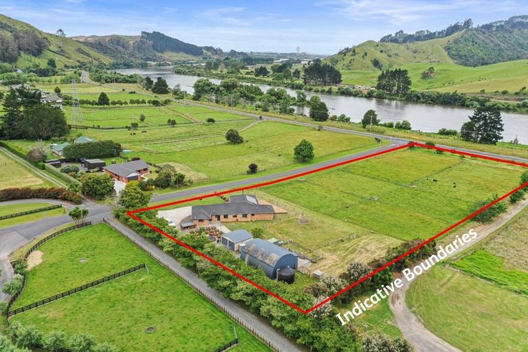 Photo of property in 17 Kauri Lane, Huntly, 3771