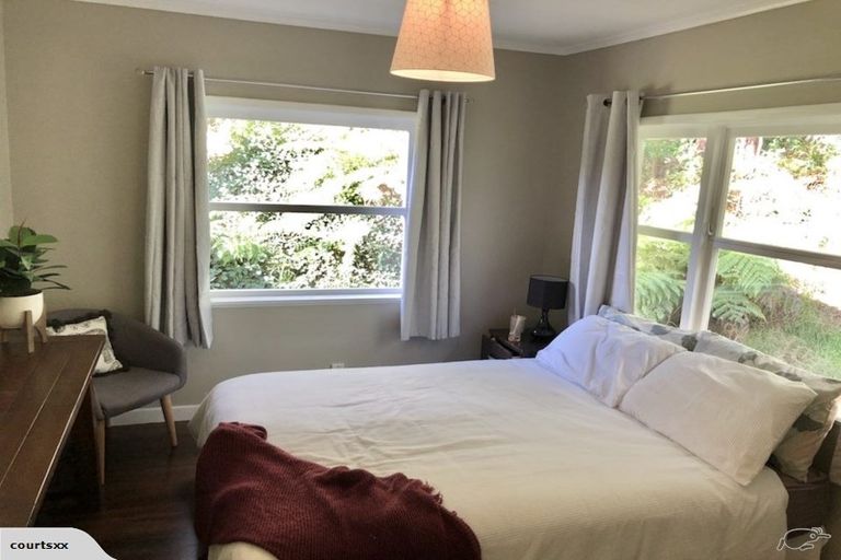 Photo of property in 9 The Close, Greenhithe, Auckland, 0632