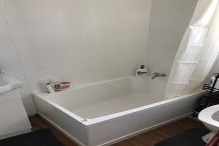 Photo of property in 15 Kitchener Street, Claudelands, Hamilton, 3214