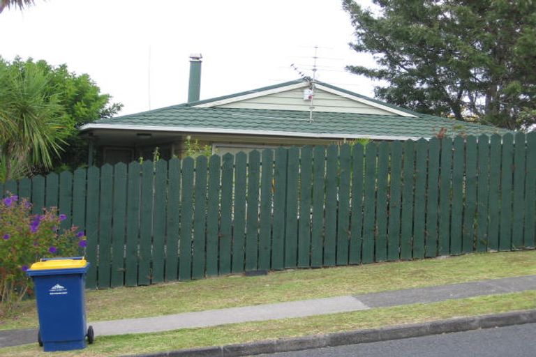 Photo of property in 84 Sartors Avenue, Browns Bay, Auckland, 0630