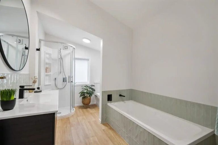 Photo of property in 10 Armstrong Avenue, Woodhill, Whangarei, 0110