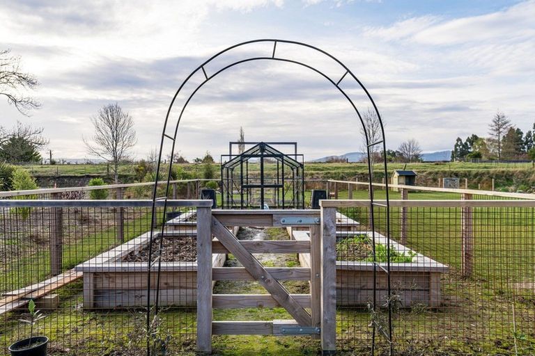 Photo of property in 250c Gladstone Road North, Mosgiel, 9092