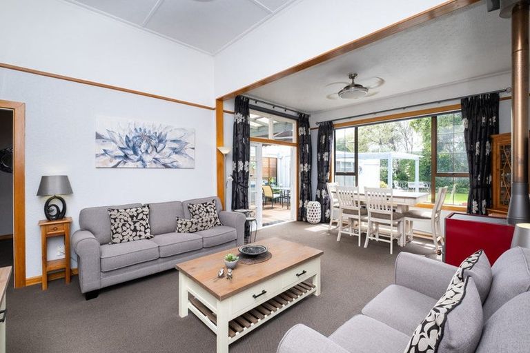 Photo of property in 44 Meeanee Quay, Westshore, Napier, 4110