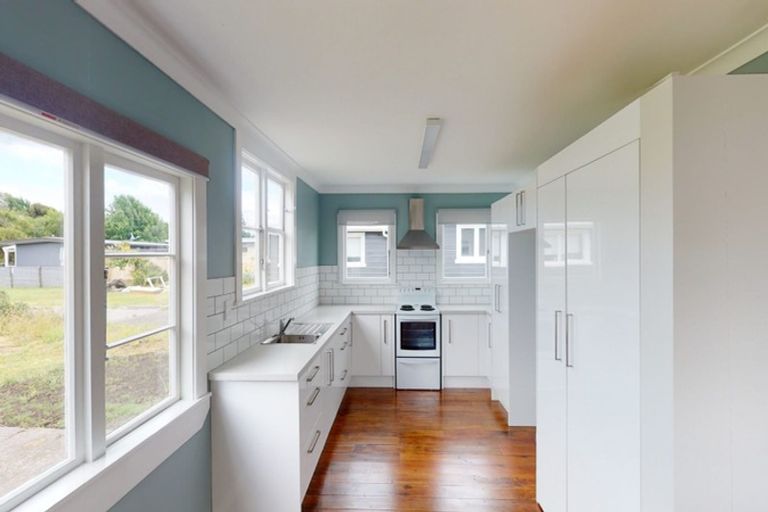 Photo of property in 9 Konini Street, Tawhero, Whanganui, 4501