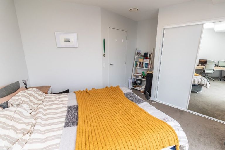Photo of property in Pinnacle Apartments, E903/160 Victoria Street, Te Aro, Wellington, 6011