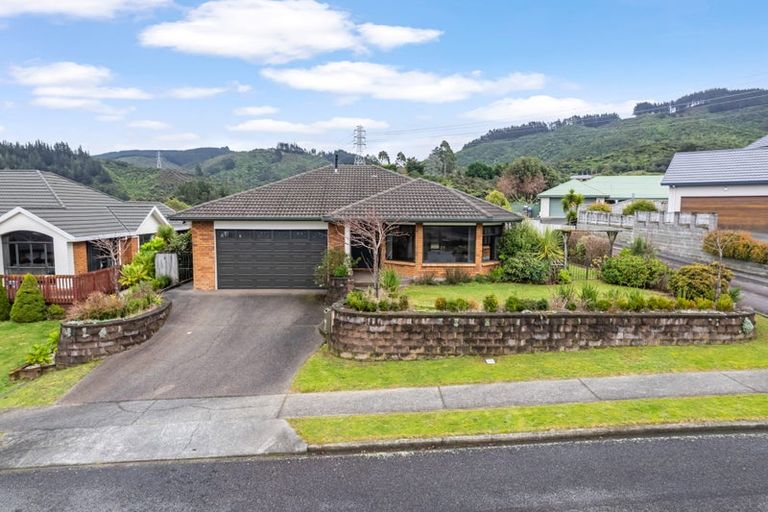 Photo of property in 45 Kirton Drive, Riverstone Terraces, Upper Hutt, 5018