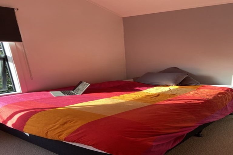 Photo of property in 2/28 Marina Road, Torbay, Auckland, 0630