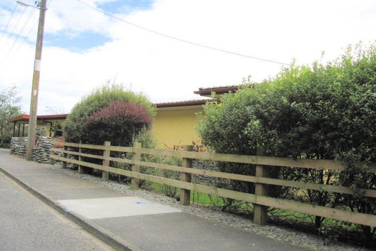 Photo of property in 19 Durie Vale Road, Durie Hill, Whanganui, 4500