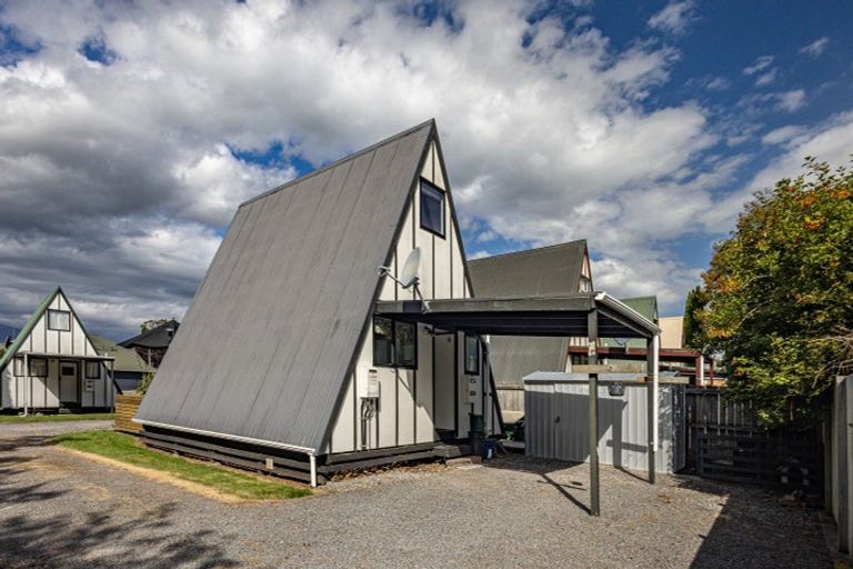 Photo of property in 45d Goldfinch Street, Ohakune, 4625