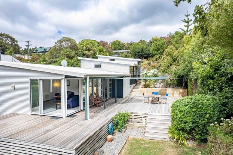 Photo of property in 52 Takamatua Valley Road, Takamatua, Akaroa, 7581