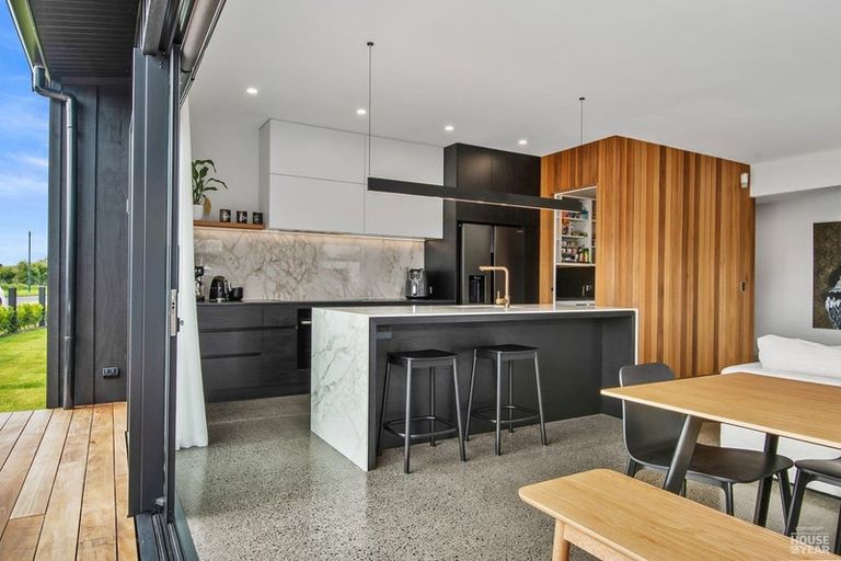 Photo of property in 2 Makete Crescent, Hobsonville, Auckland, 0618