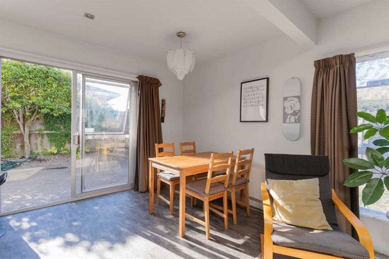 Photo of property in 2/106 Barrington Street, Somerfield, Christchurch, 8024