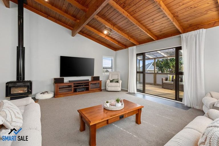 Photo of property in 19a Reid Road, New Lynn, Auckland, 0600