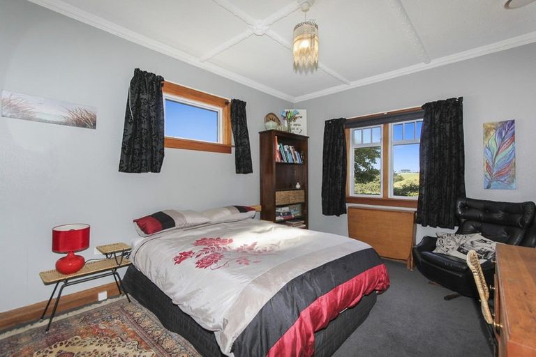 Photo of property in 1444 Carrington Road, Hurworth, New Plymouth, 4371