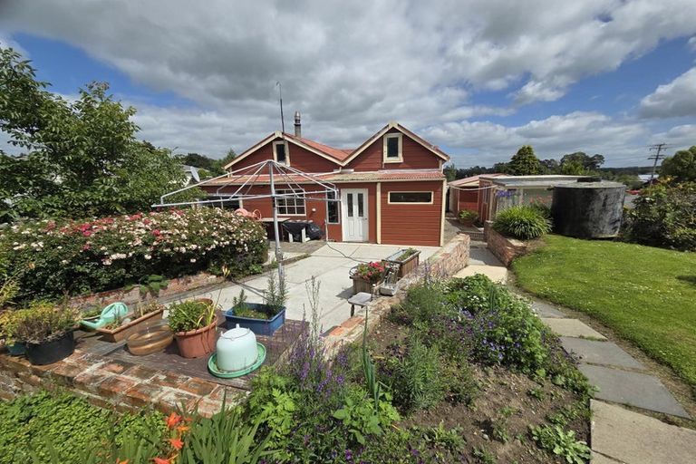 Photo of property in 96 Eddystone Street, Kaitangata, 9210